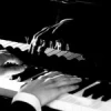 “Piano Bar”